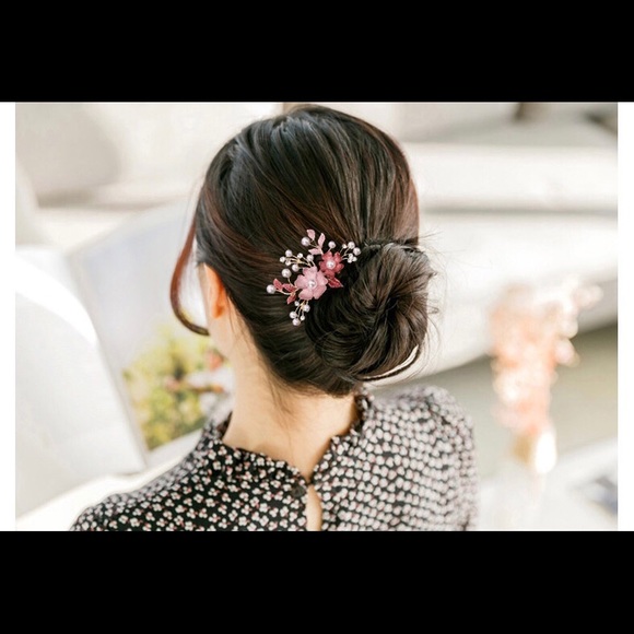 🔥🌟HOST PICK 🌟🔥 Peacock Hair Accessory - Picture 5 of 7